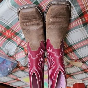 Ariat women's cowboy boots